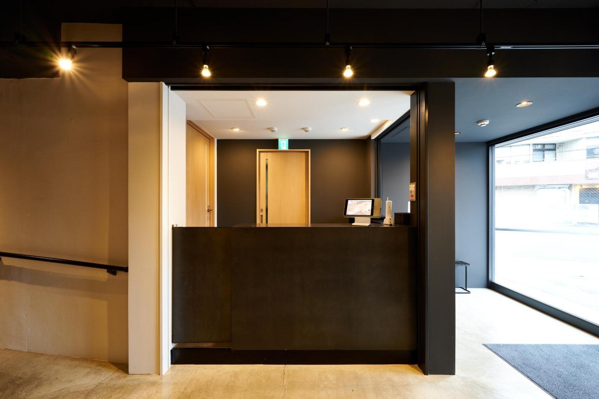 Capsule Hotel Continue Nijojokita Киото Екстериор снимка